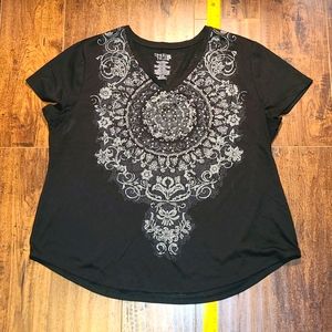 Time and Tru black t-shirt, XXL.